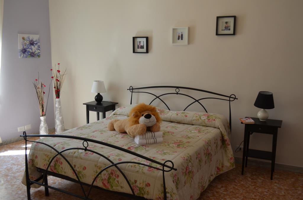 Holiday Home Zia Gina روما الغرفة الصورة