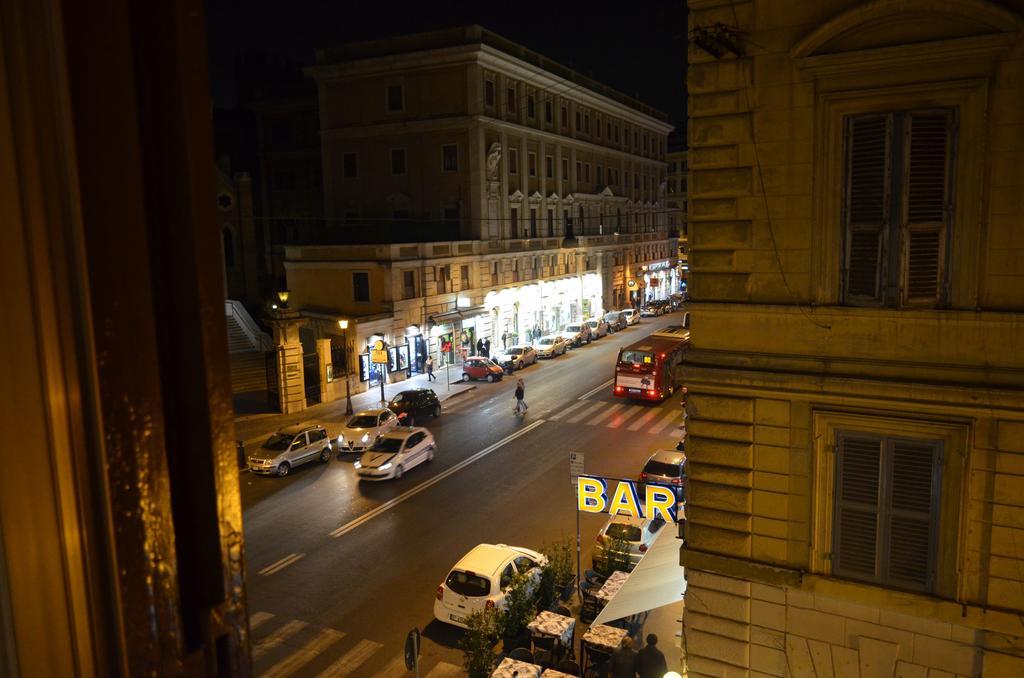 Holiday Home Zia Gina روما الغرفة الصورة